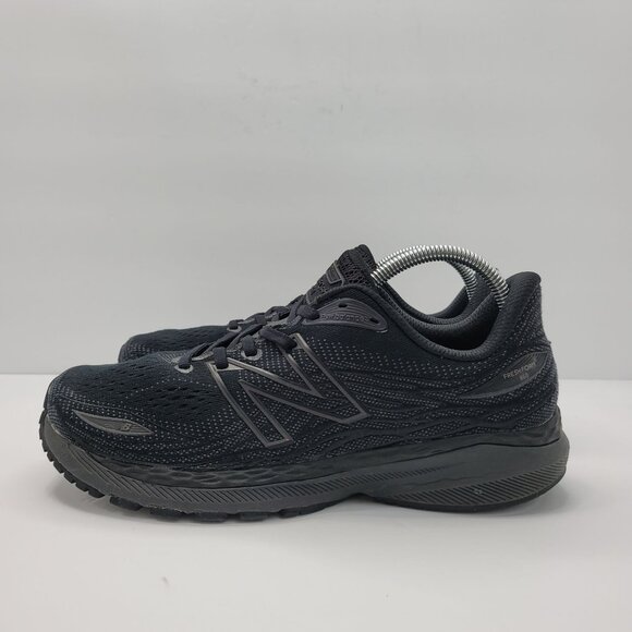 New Balance Fresh Foam Men's Black Running Shoes M860T12 US Size 11 - Picture 2 of 10